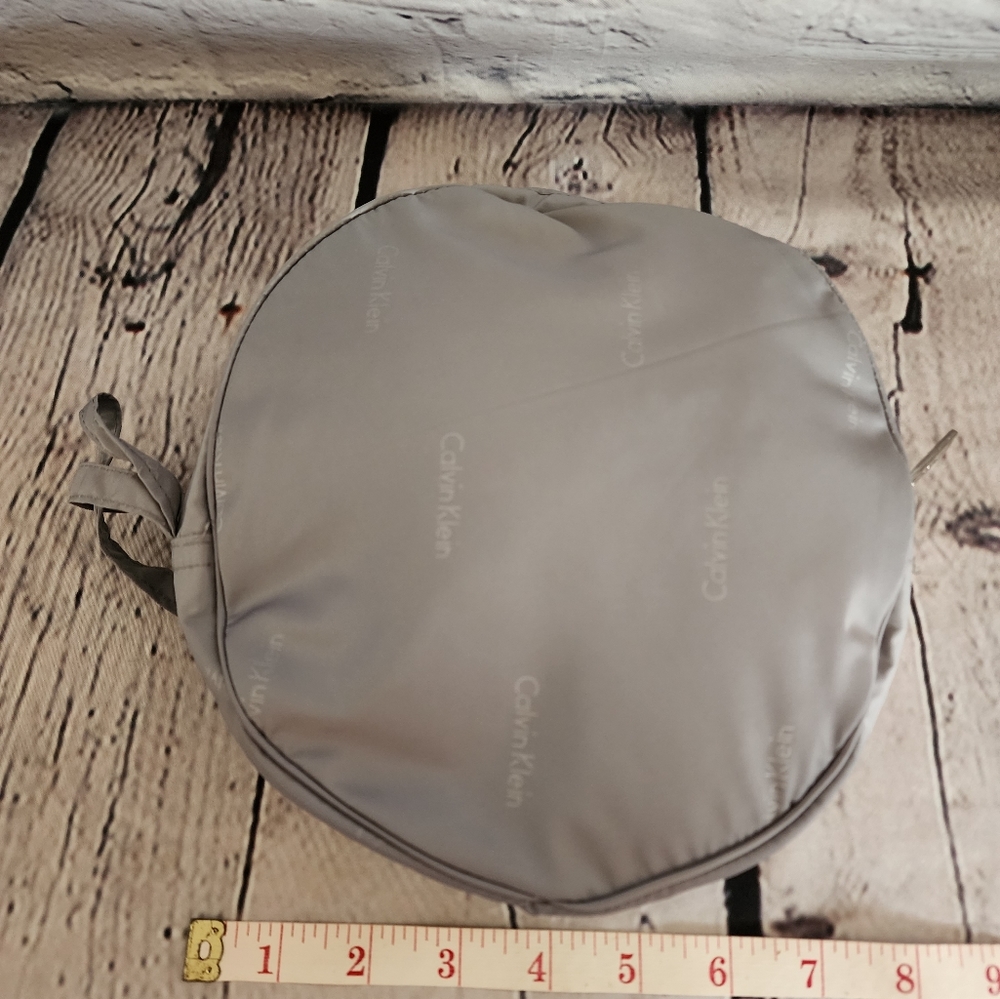 Calvin klein Case